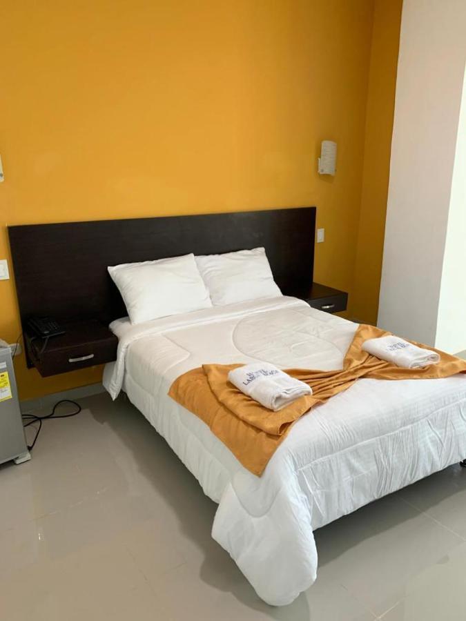 Hotel Large Beach Taganga Exterior foto